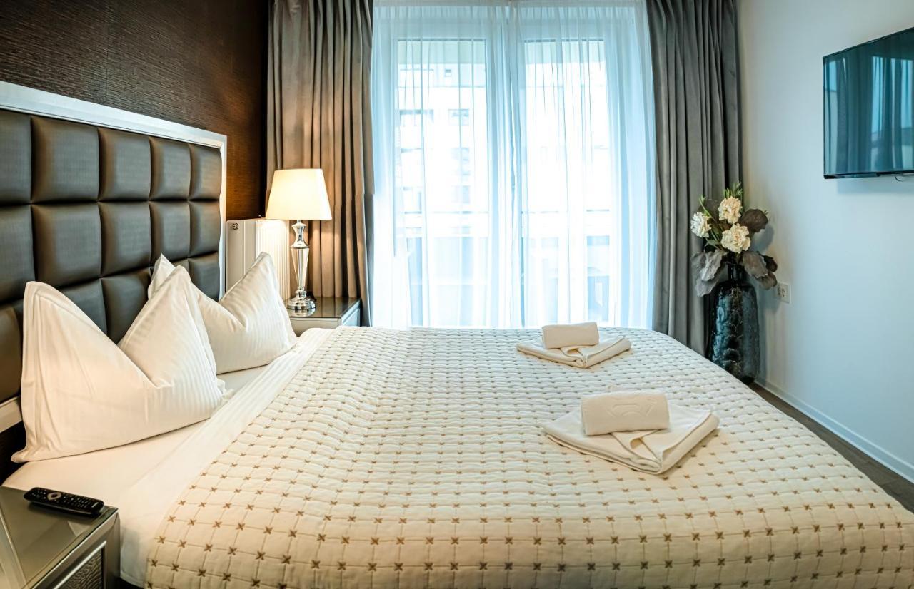 Royal Apartment Braşov Exterior foto